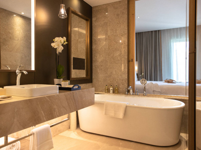 0023_Jumeirah Muscat Bay_Oman_Schoene Aussichten Tourisik_Deluxe Garden Room 